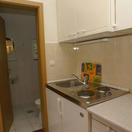 Studio Podaca 2617d דירה וליקי דרבניק